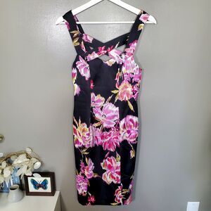 Cache Dress Womens Size 2 Peek A Boo Front Criss Cross Black Purple Floral READ